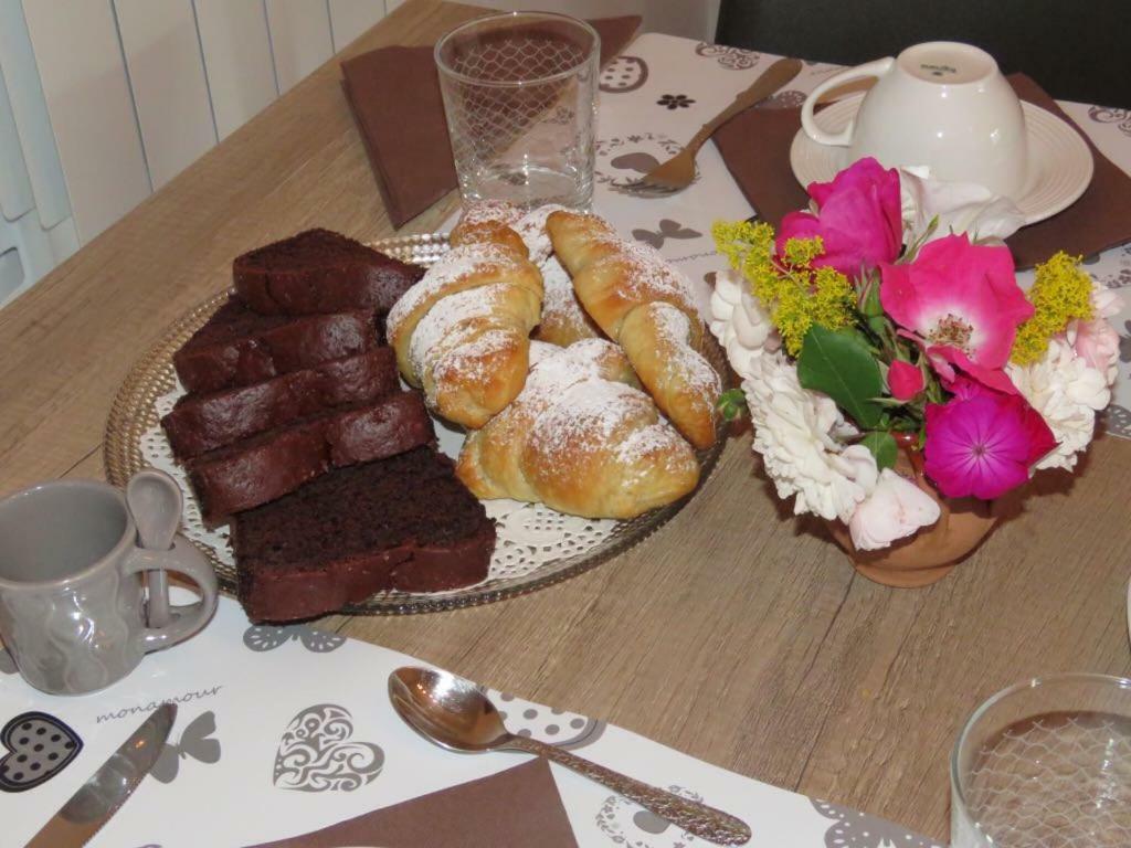 A Due Passi Bed & Breakfast Lorica Exterior photo